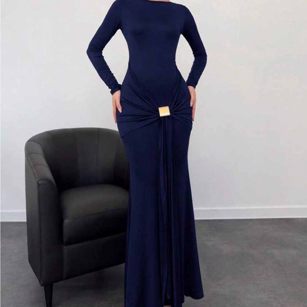 Elegant Navy Blue Long Sleeve Dress